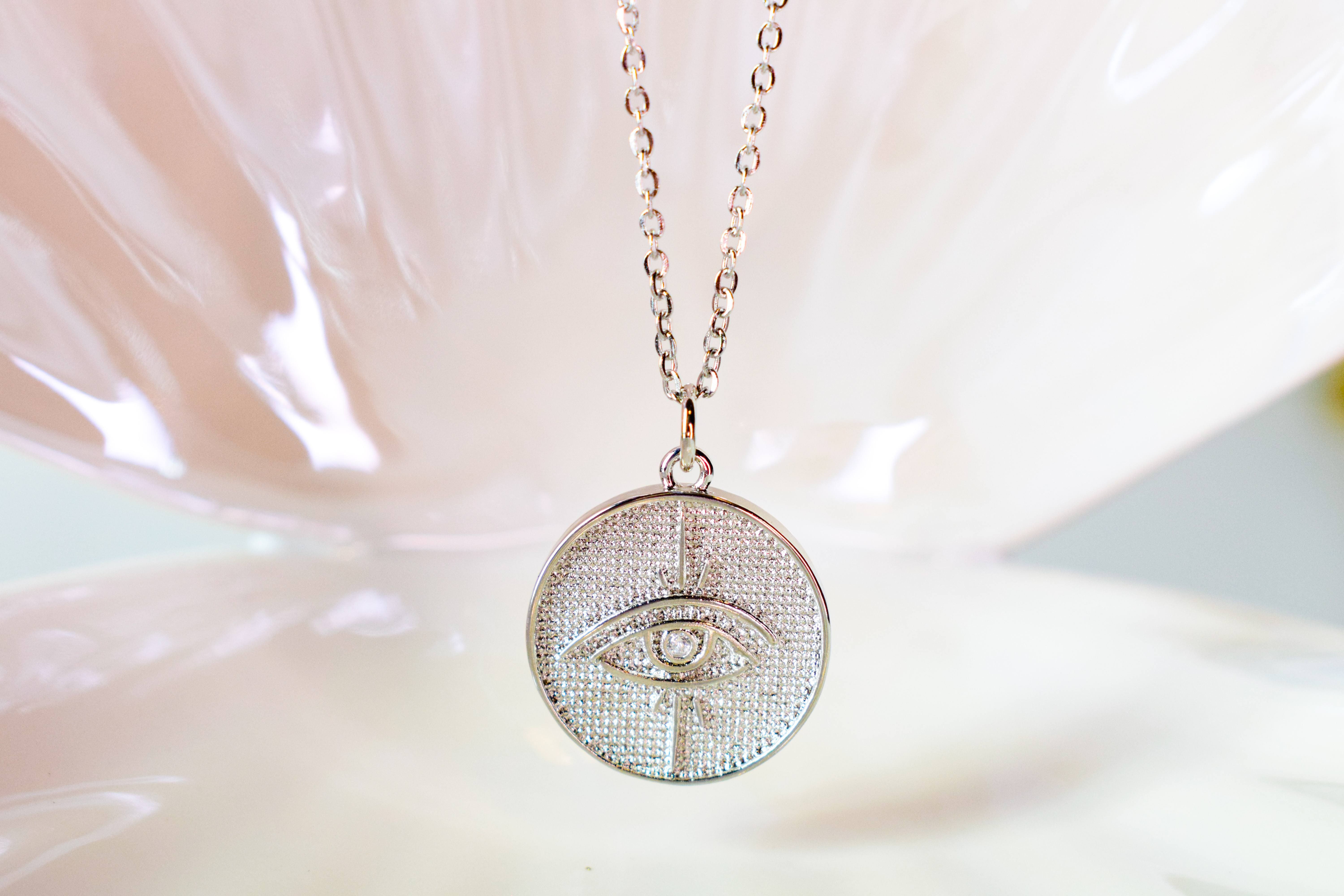 The "Protection" pendant silver